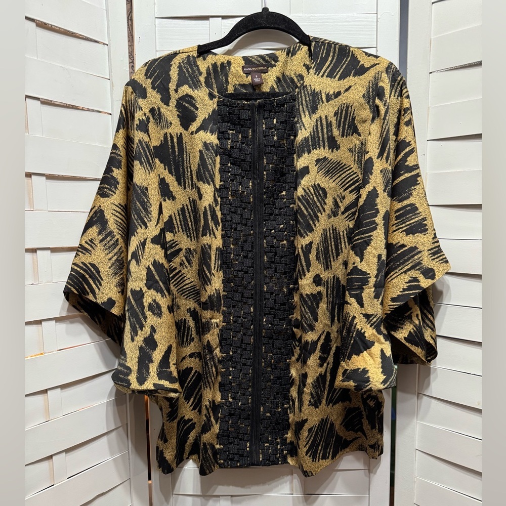 Dana Buchman Black and Gold Patterned Tunic